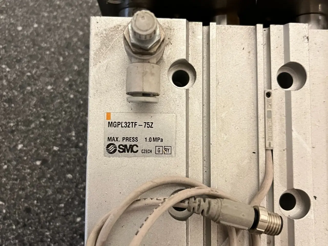 Billede 2 - SMC MGPL32TF-75Z Guided Pneumatic Cylinder, 32mm