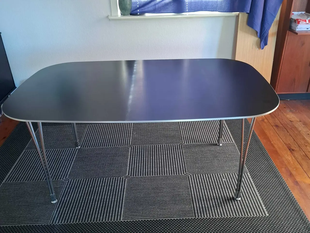 Billede 5 - Spisebord