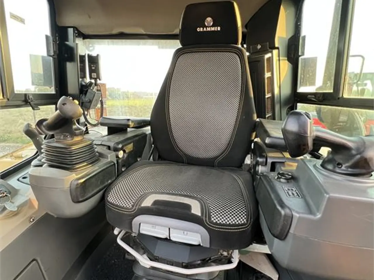 Billede 20 - Caterpillar D7E LGP - 28,5 ton - Ripper, Leica 3D GPS System - EPA