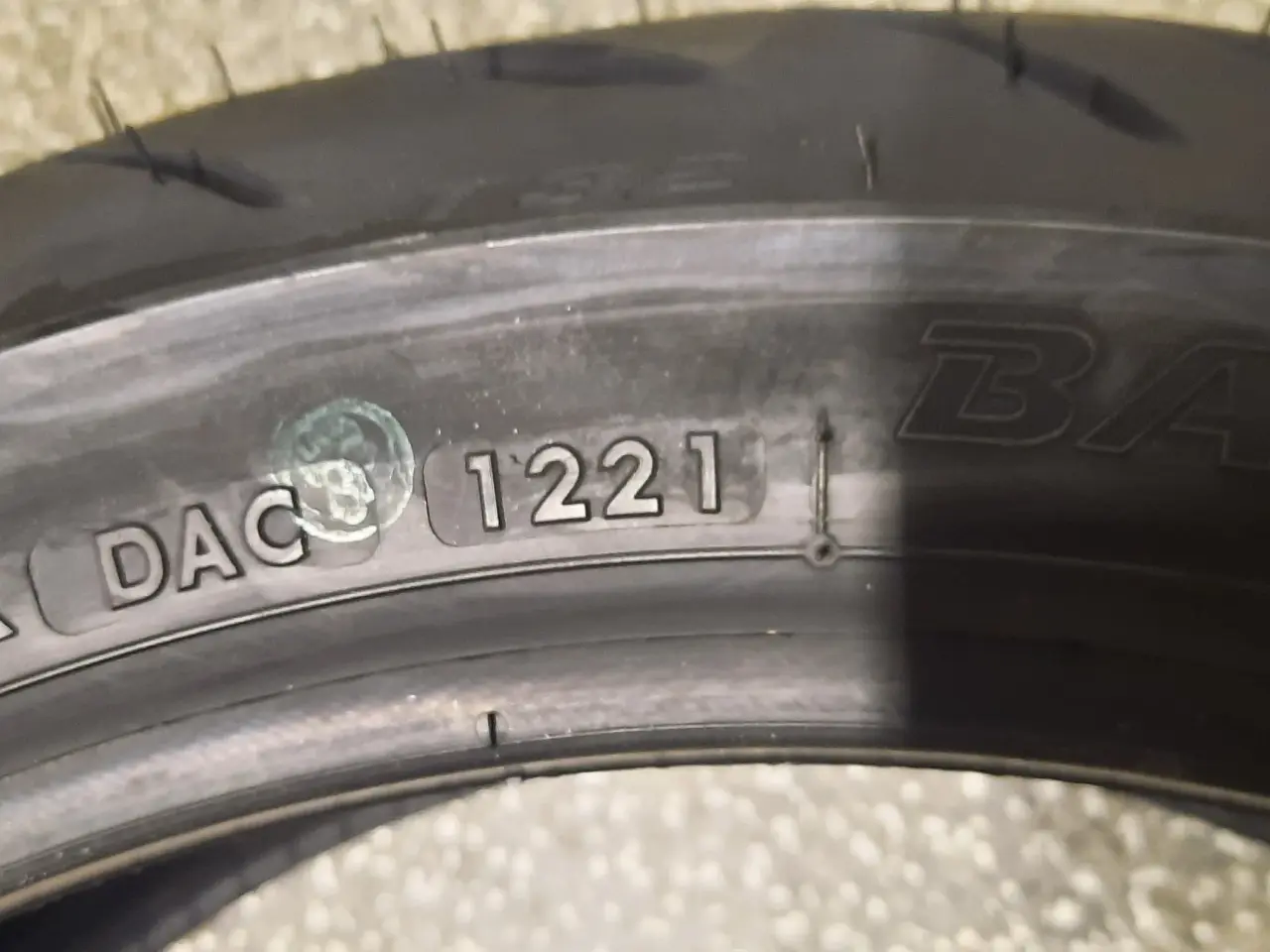 Billede 4 - 190/55-17 Bridgestone T32