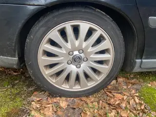 Volvo 17” alu med sommerdæk 