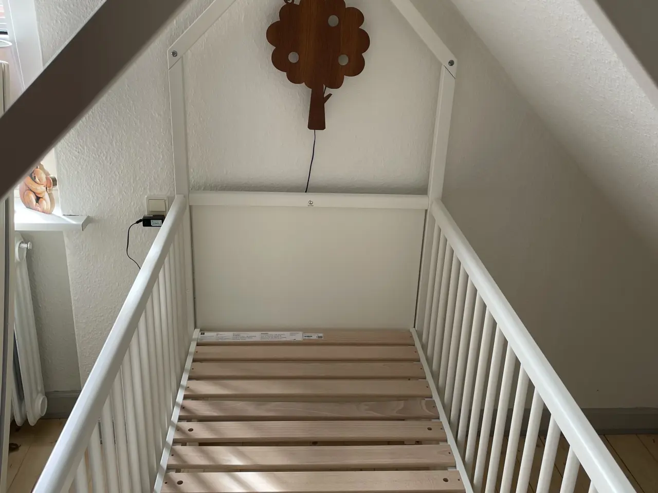 Billede 4 - Stokke Home tremmeseng/hus seng