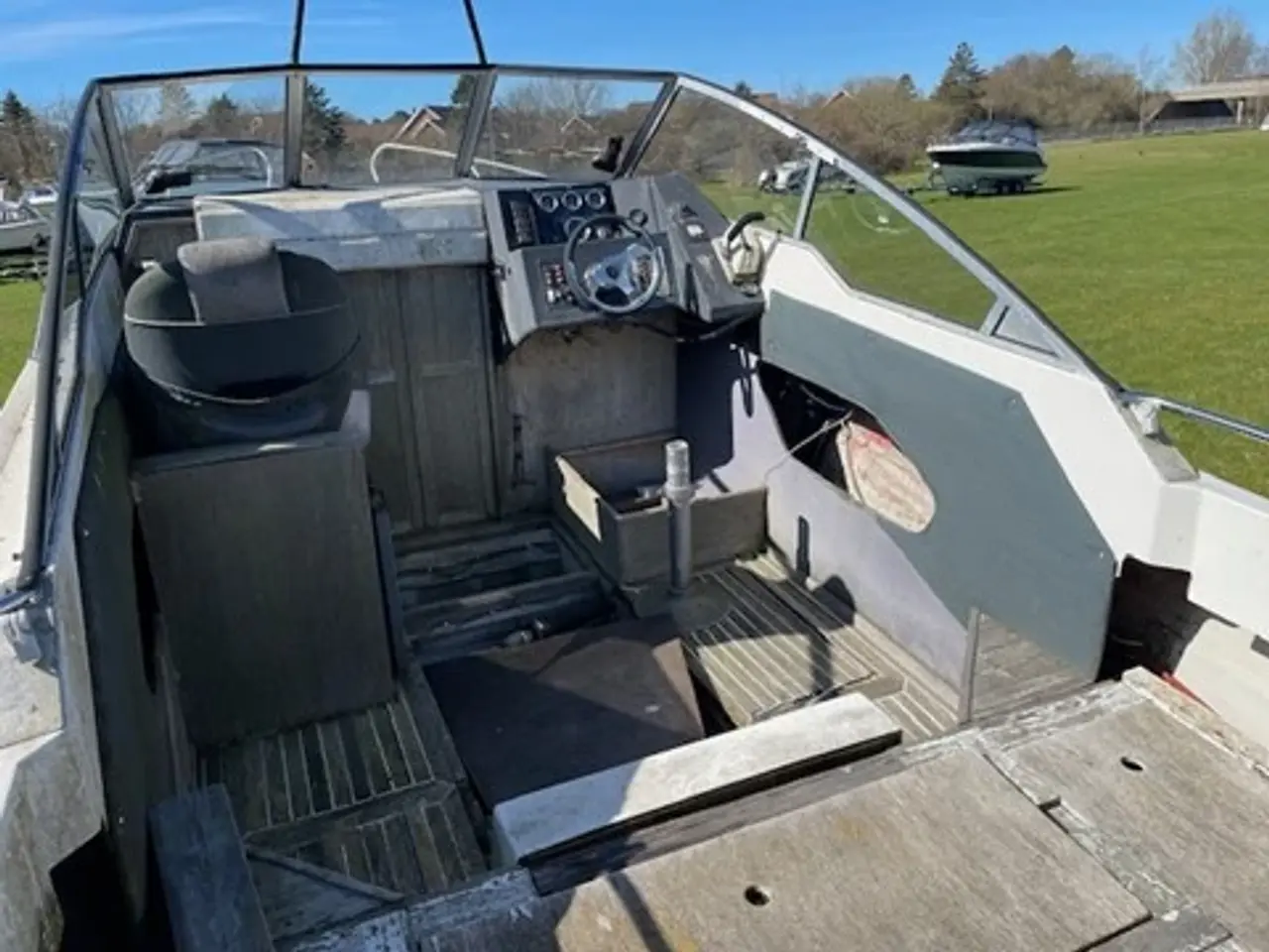 Billede 4 - 23 DC med Volvo Penta 200 hk diesel 6 cyl - afhentningspris