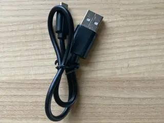 Ladekabel, USB-A og Micro USB