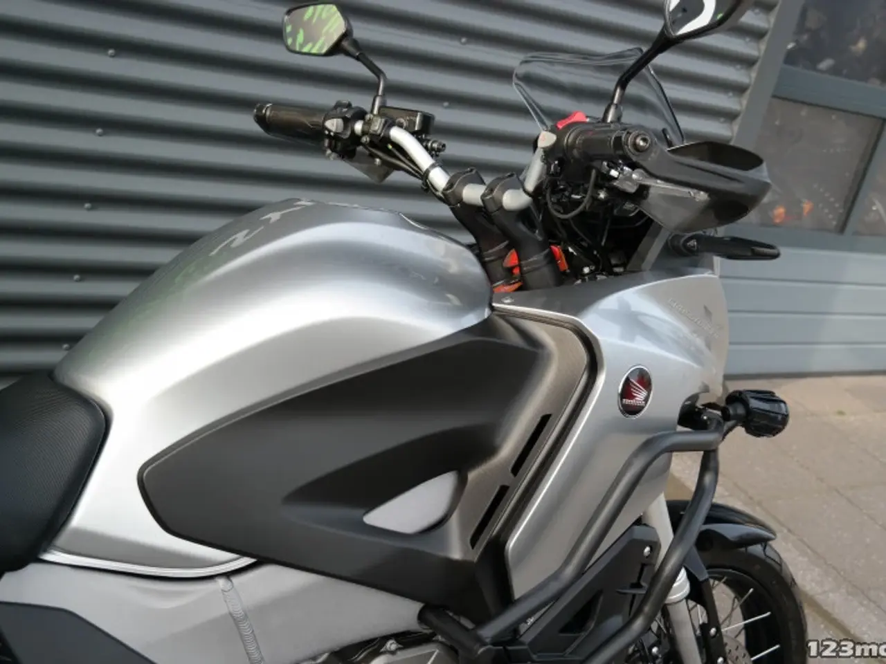 Billede 10 - Honda VFR 1200 X MC-SYD BYTTER GERNE