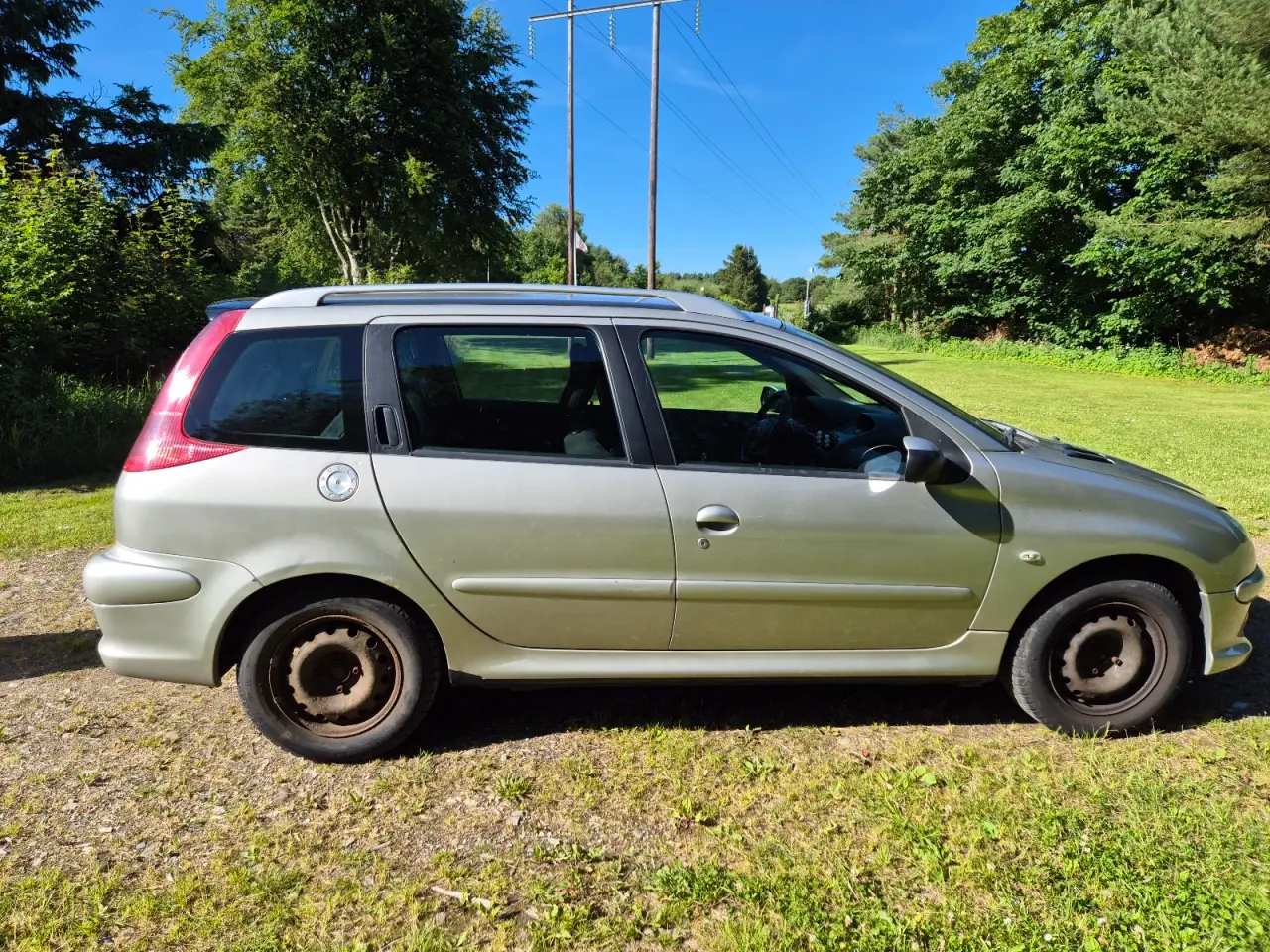 Billede 10 - Fin velholdt peugeot sælges