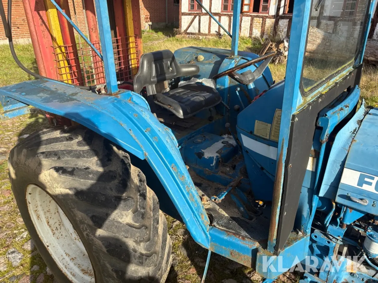 Billede 10 - Traktor Ford 4600 med byggelift