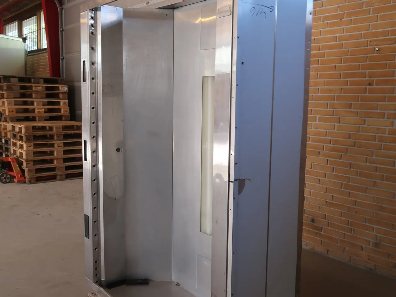 Billede 2 - Emfang med lys - 200x150x55,5 cm