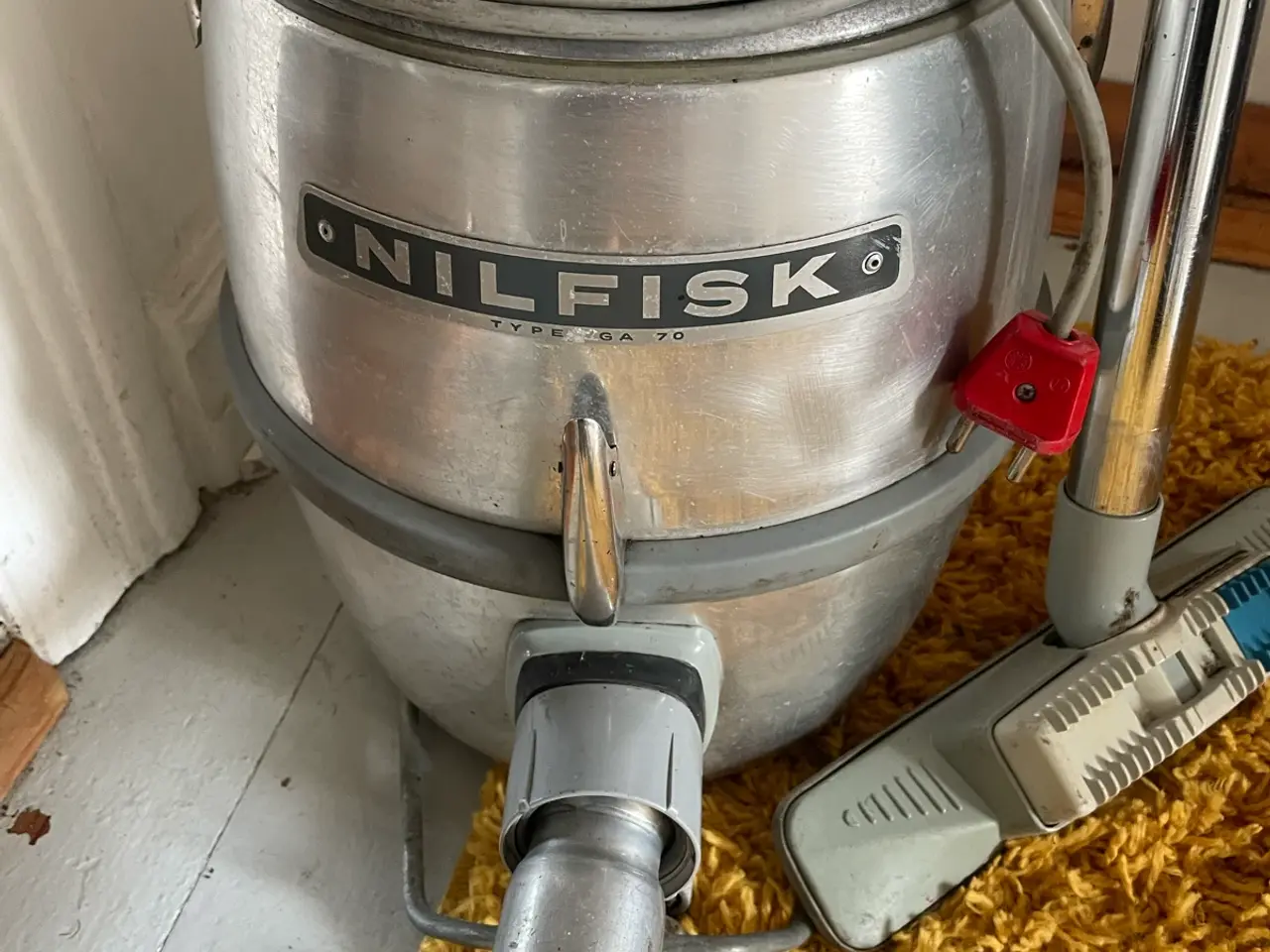 Billede 2 - Nilfisk Retro støvsuger 