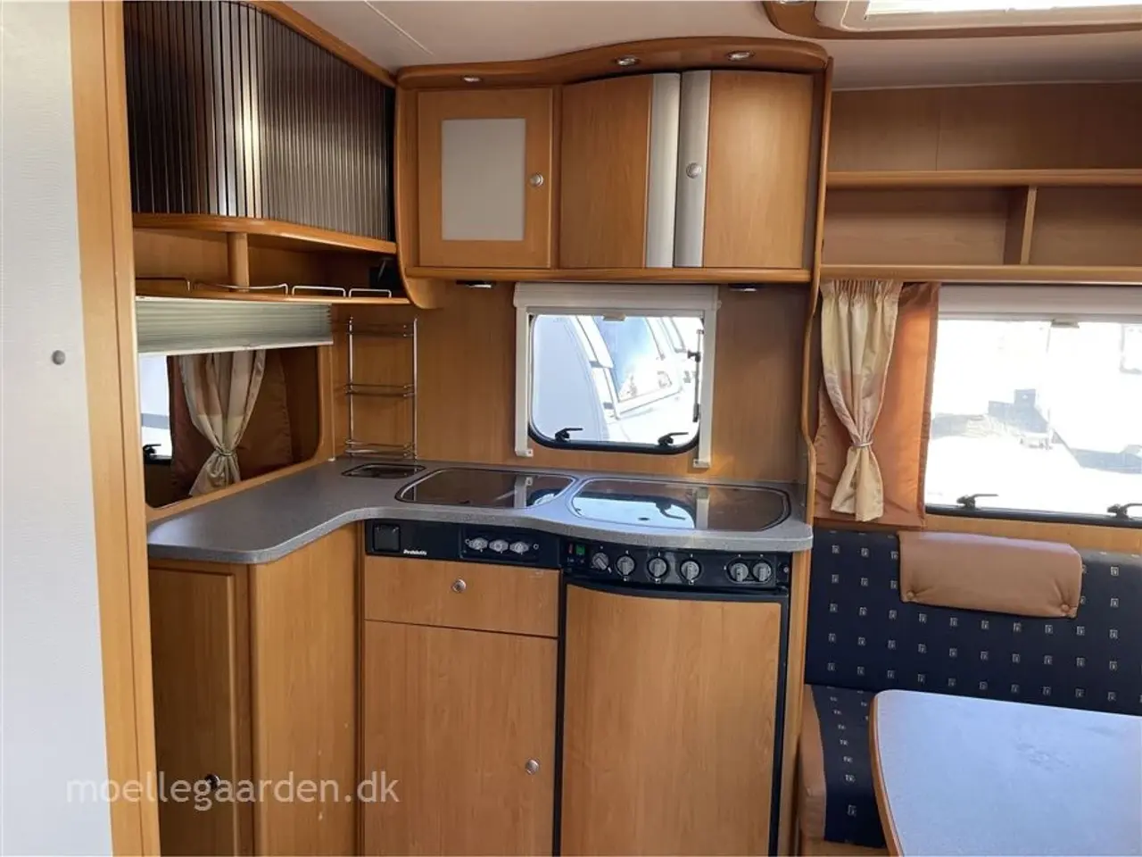 Billede 7 - 2004 - Dethleffs Camper Lifestyle 450 DB