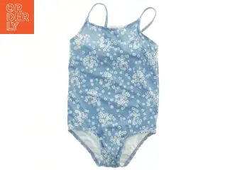 Blomsteret badedragt fra H&M (str. 92)
