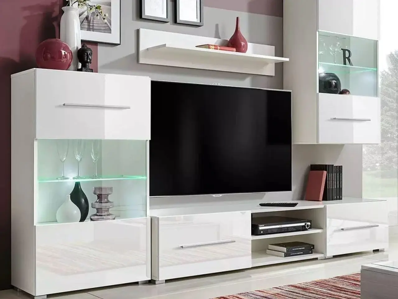 Billede 1 - Skabssæt med tv-skab og LED-lys 5 dele hvid