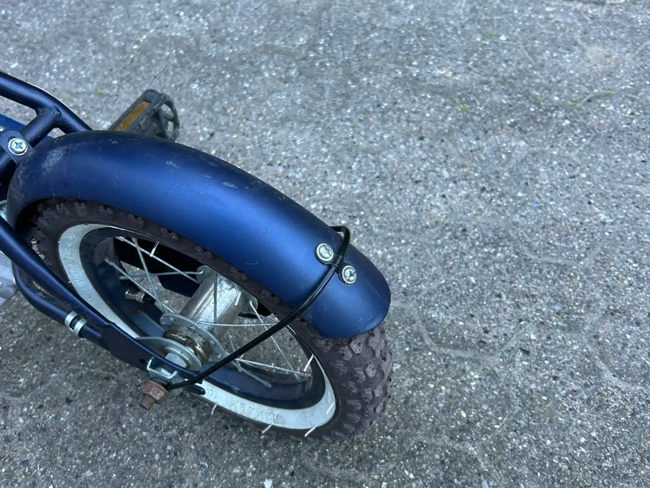 Billede 5 - Børnecykel 12 tommer
