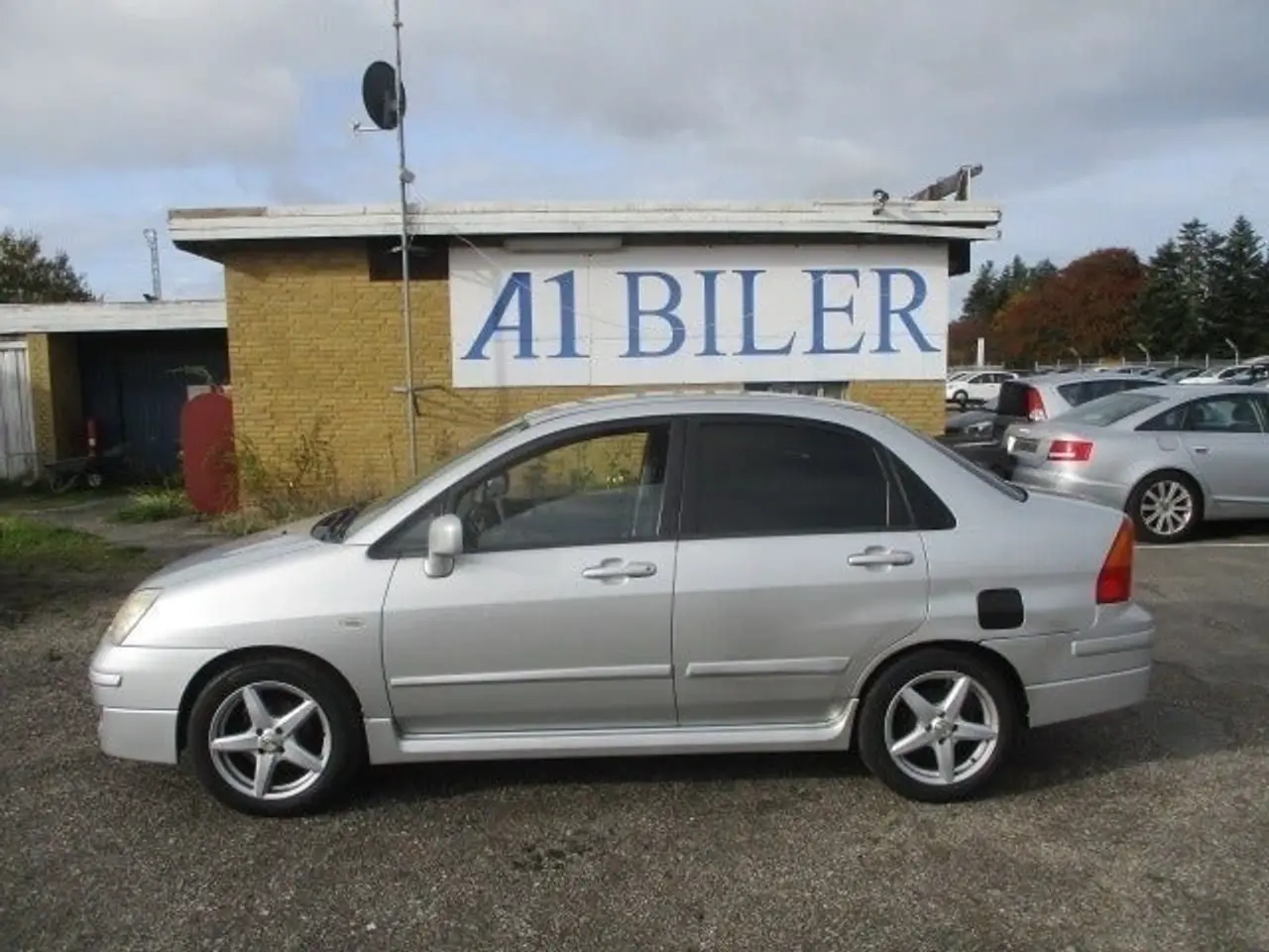 Billede 1 - Suzuki Liana 1,6 