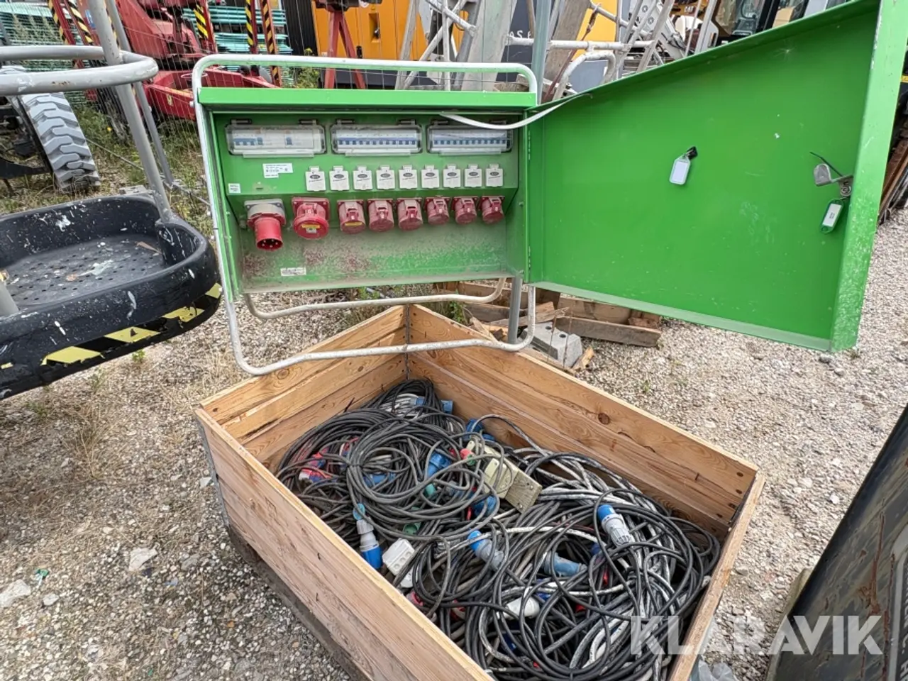 Billede 1 - Eltavle incl kabler