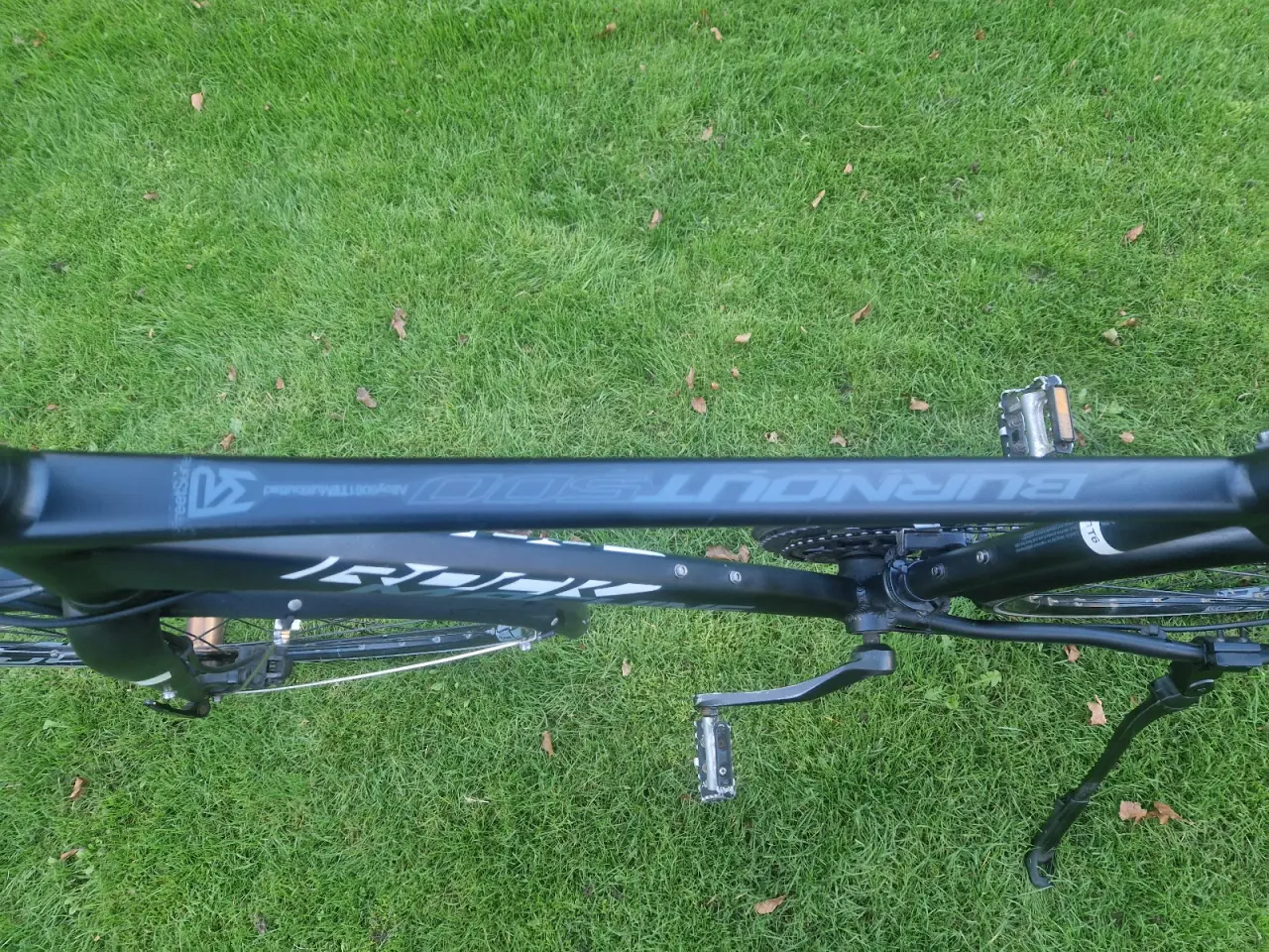 Billede 4 - Herrecykel Rock machine 28", 24 udv. Gear