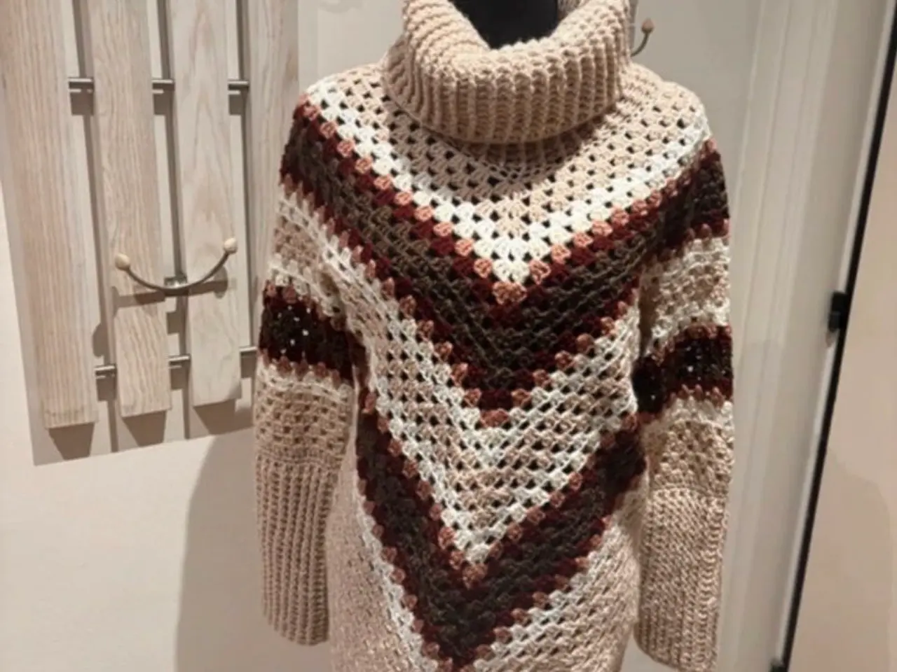 Billede 1 - Unika sweater i L