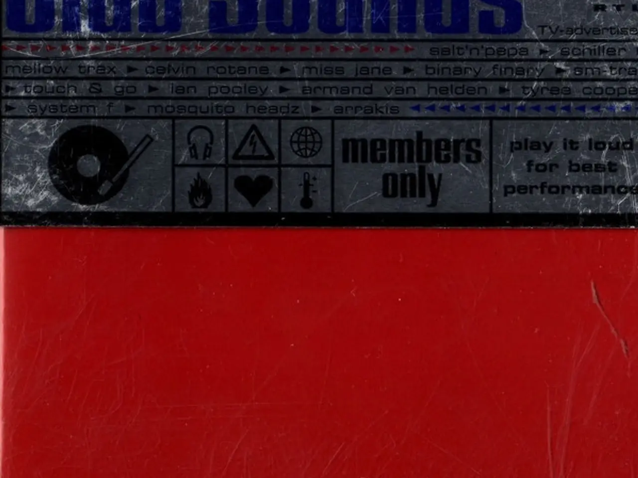 Billede 1 - Diverse kunstnere – Club Sounds Vol.9 – 2CD