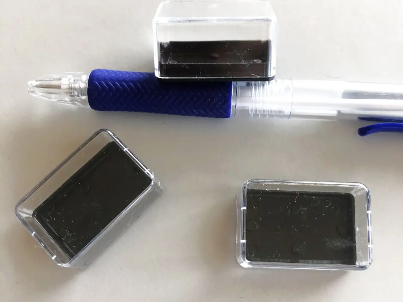 Billede 3 - MINIATURE BOKSE - fx til opbevaring i dukkehus