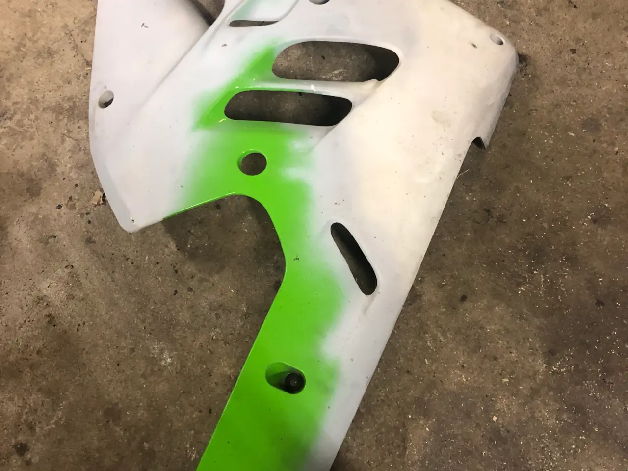 Billede 2 - Kåbe Zx9r  94-97 sidestykker skærm