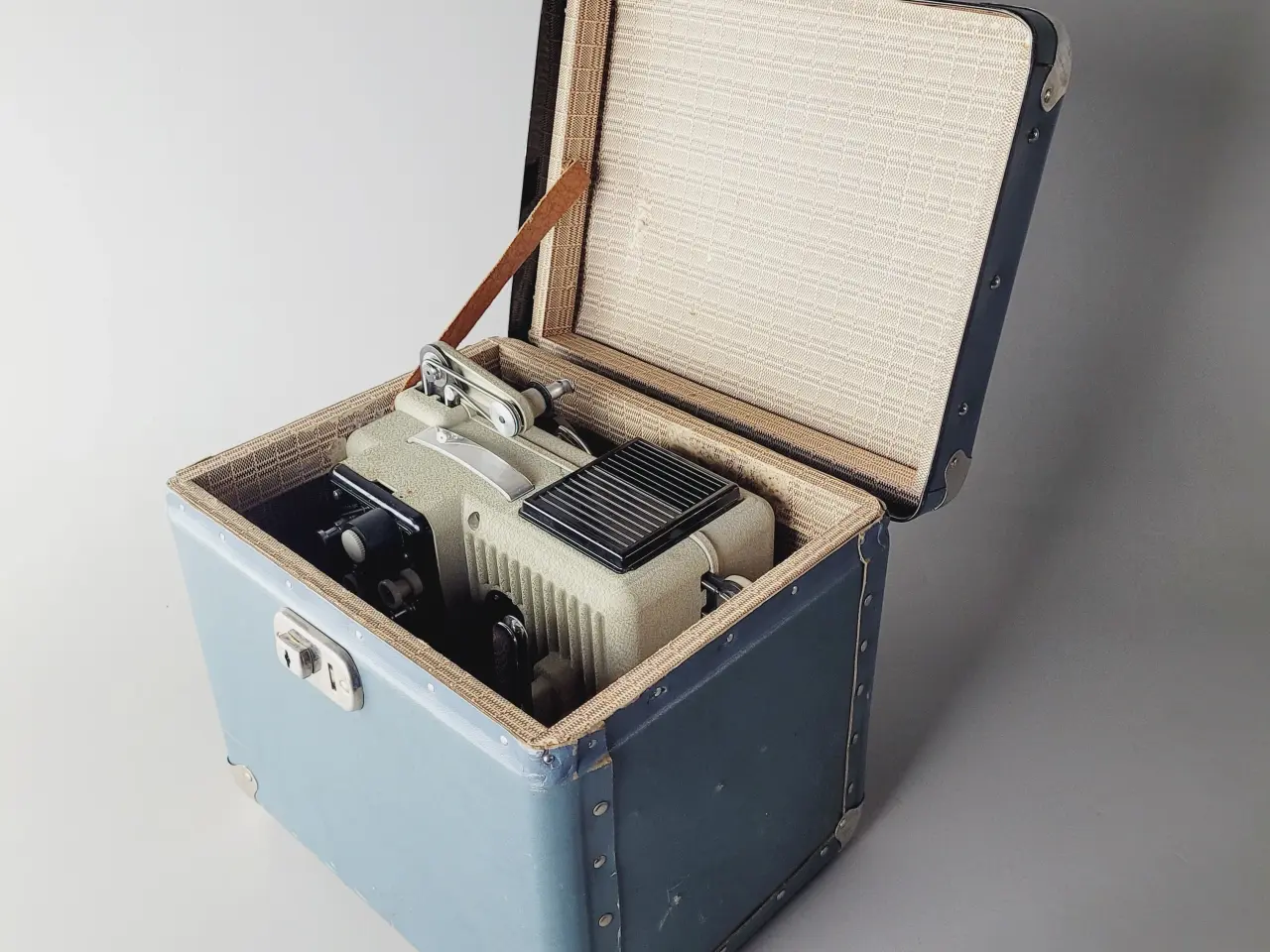 Billede 8 - ⭐️· 📽️ Retro Eumig P8m Imperial Filmfremviser 