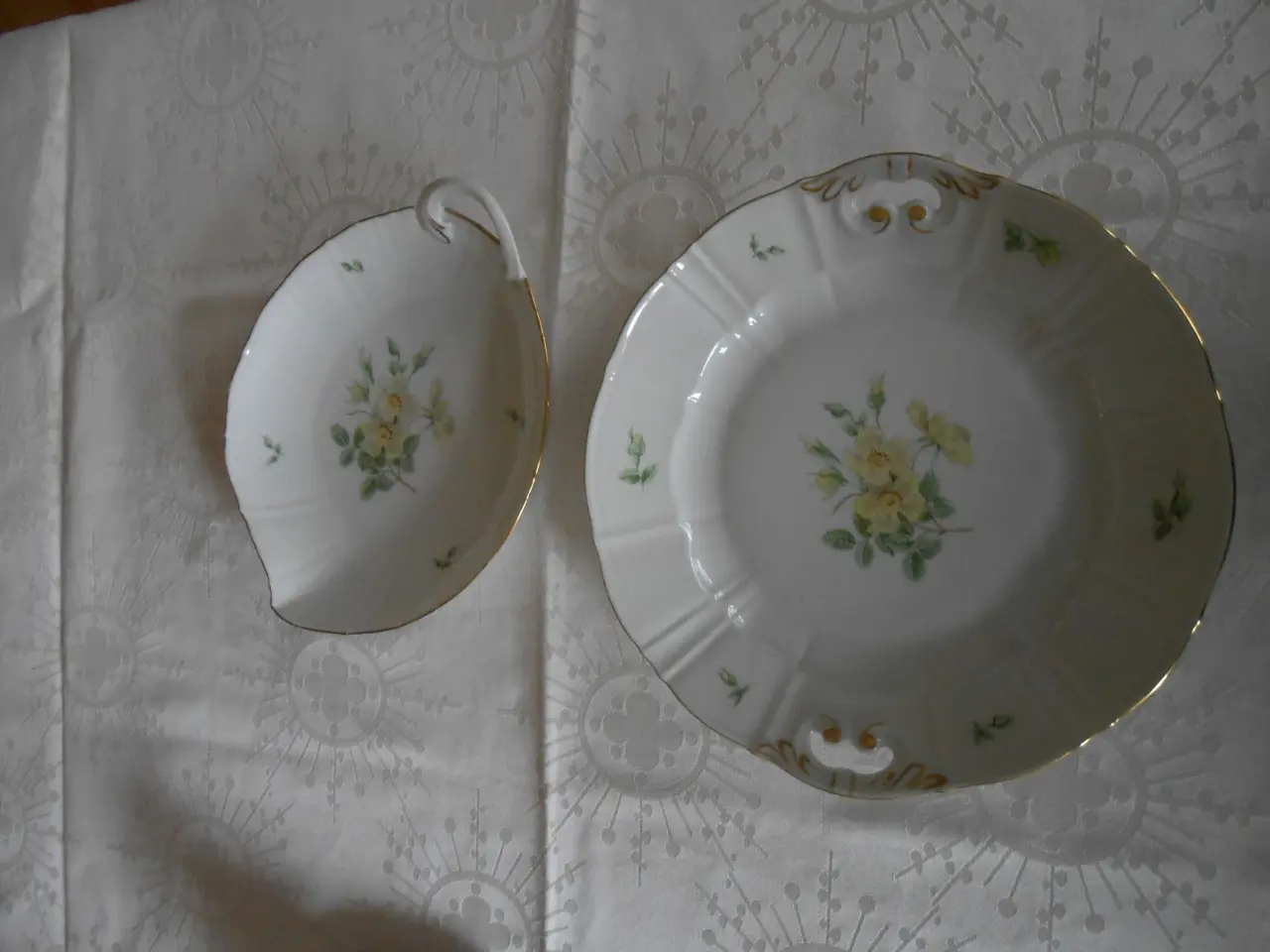 Billede 2 - Kaffebord med Bing&Grøndal.  Klitrose stel.