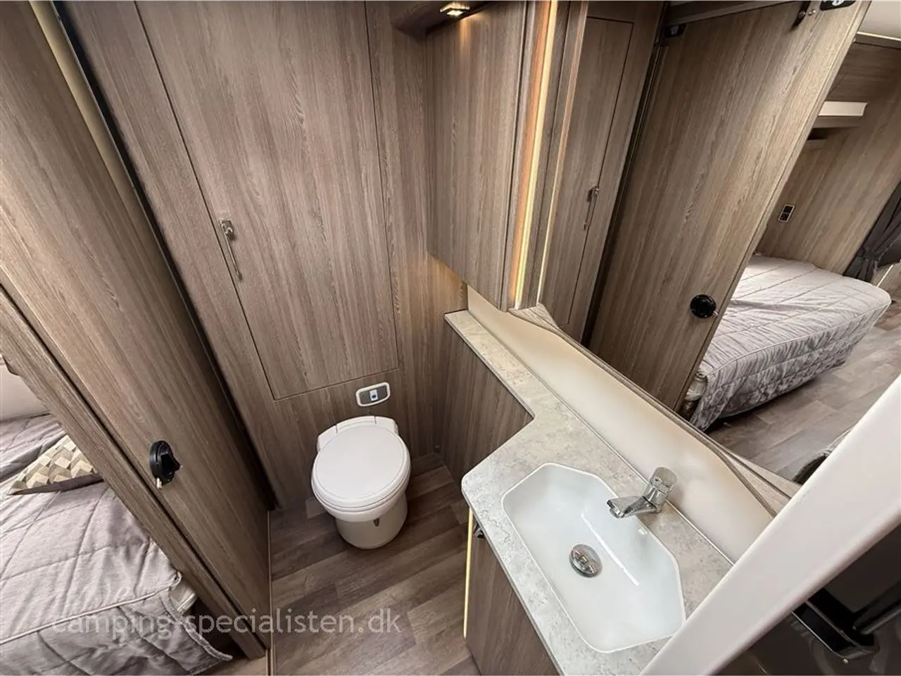 Billede 12 - 2019 - Kabe Imperial 740 E-TDL KS Kabe Imperial 740 E-TDL KS 2019 - Se den nu hos Camping-Specialisten.dk