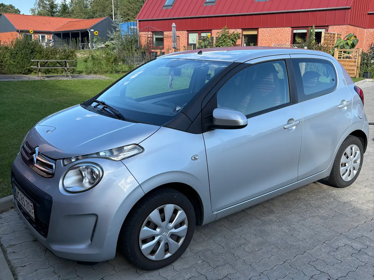 Billede 2 - Fin økonomisk bil