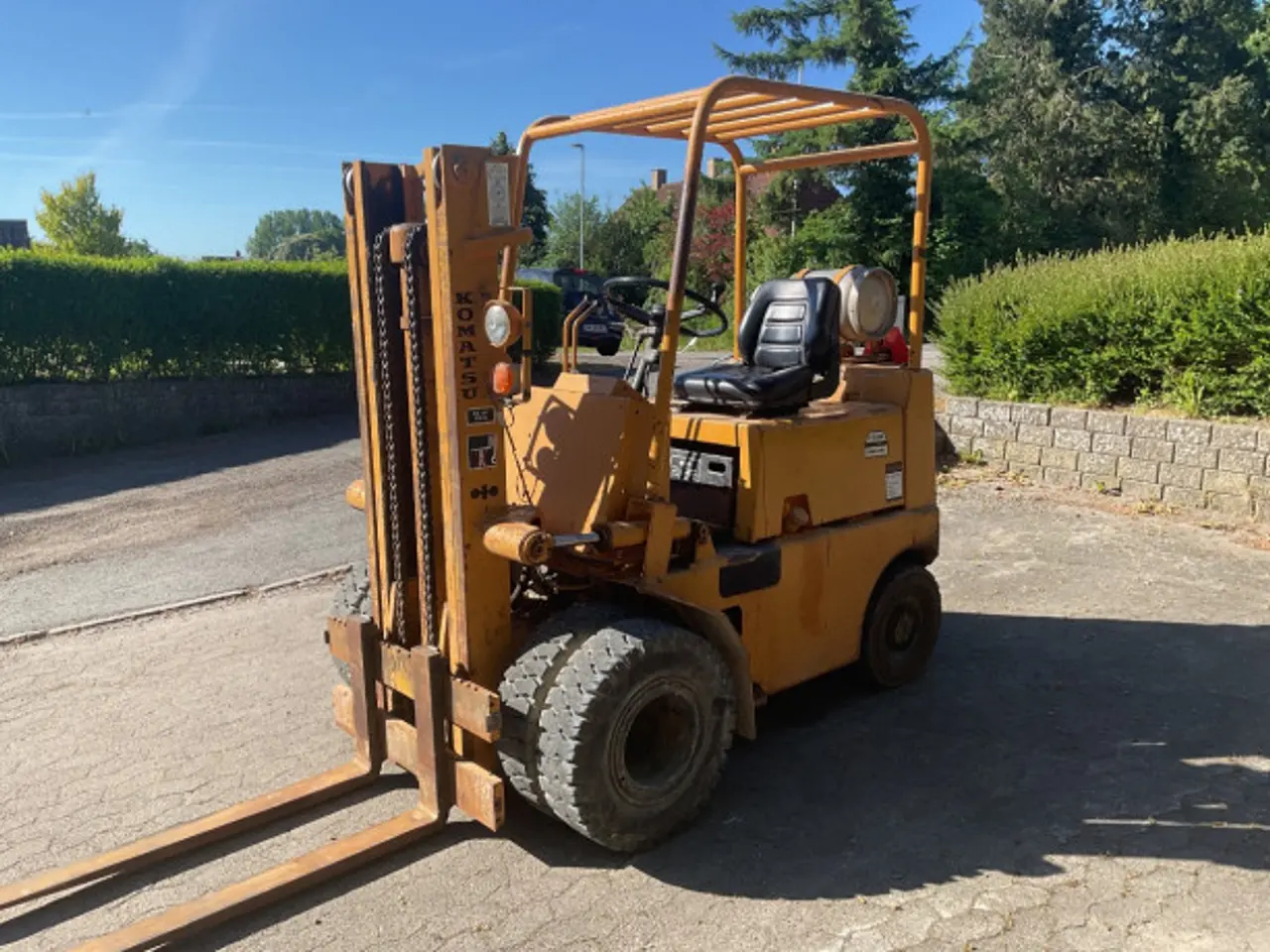 Billede 1 - Komatsu 2500 Kg  Gastruck med Tvillinghjul 