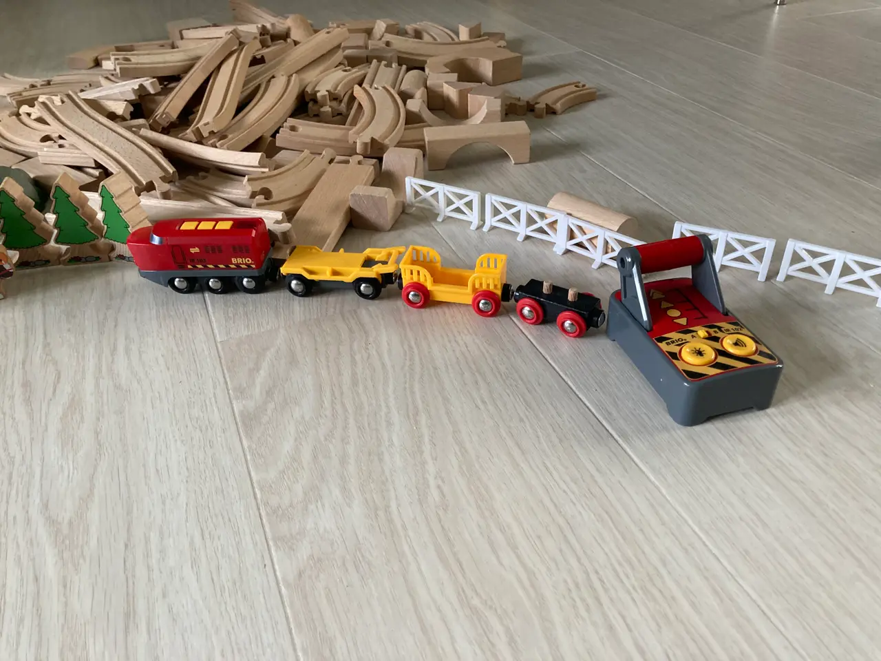 Billede 1 - Brio togbane