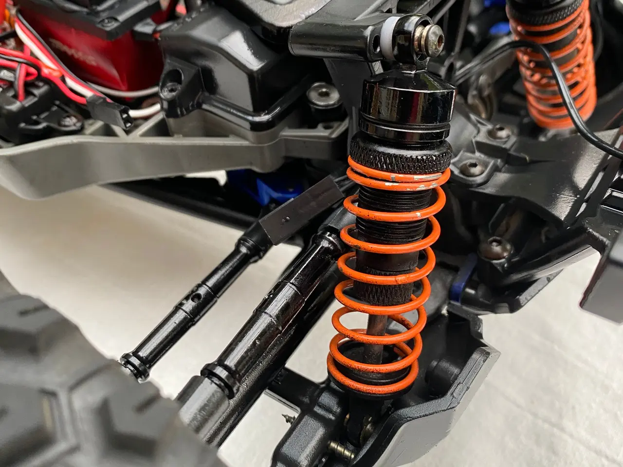 Billede 9 - Traxxas Hoss 4x4 VXL Ultimate Clipless 1/10