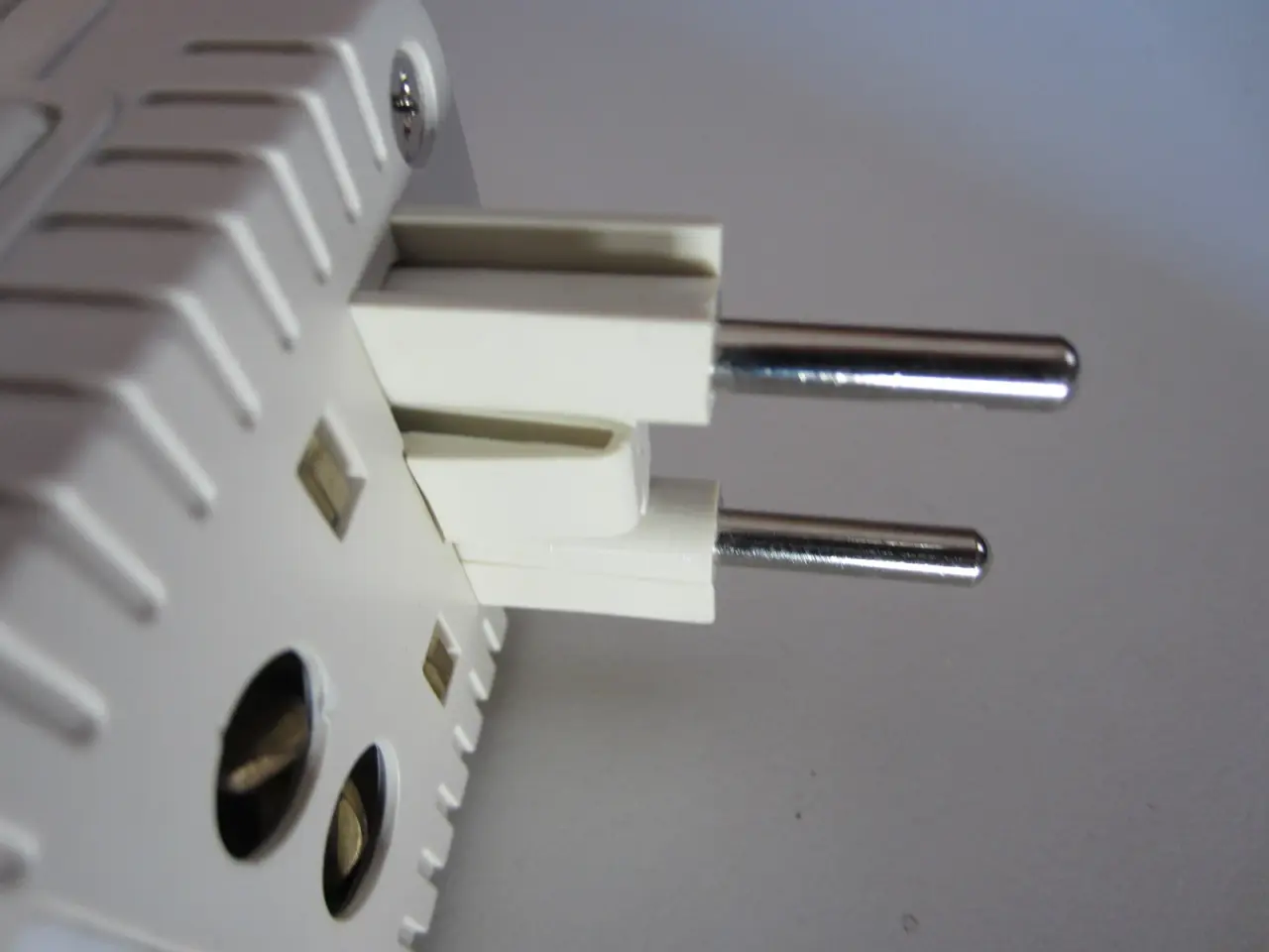 Billede 3 - RadioShack MULTI-NATION TRAVEL ADAPTER