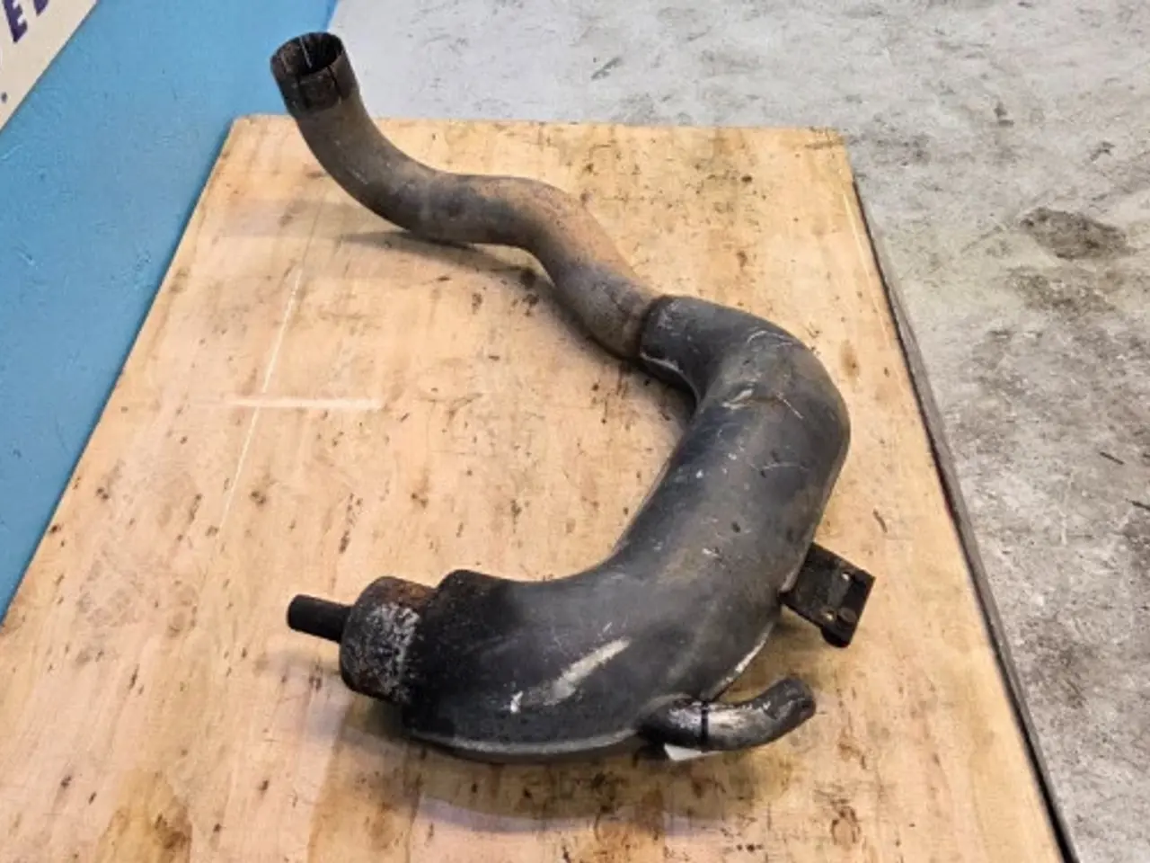 Billede 13 - Massey Ferguson 6290 Udstøtningsrør 3781076M2