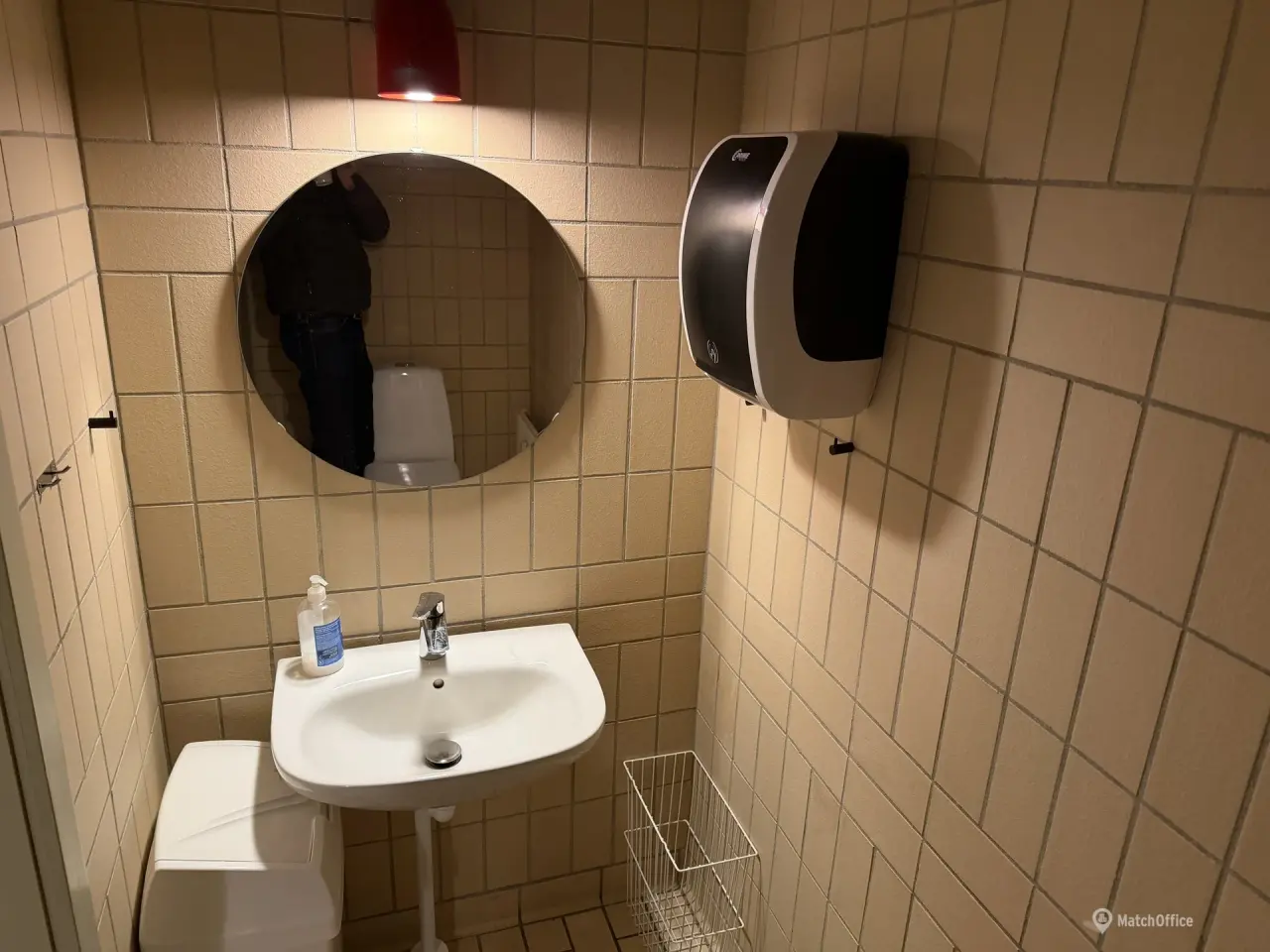 Billede 13 - Centralt beliggende 305 m2 kontorer og lager med grøn park udlejes i Jyllinge