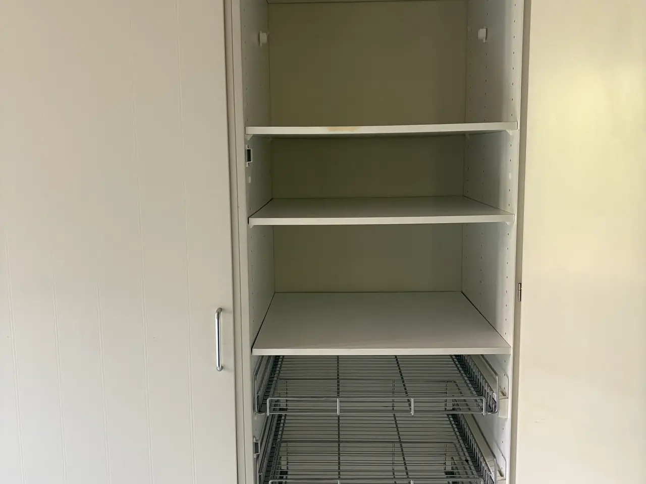 Billede 11 - HTH bryggerselementer i hvidt.