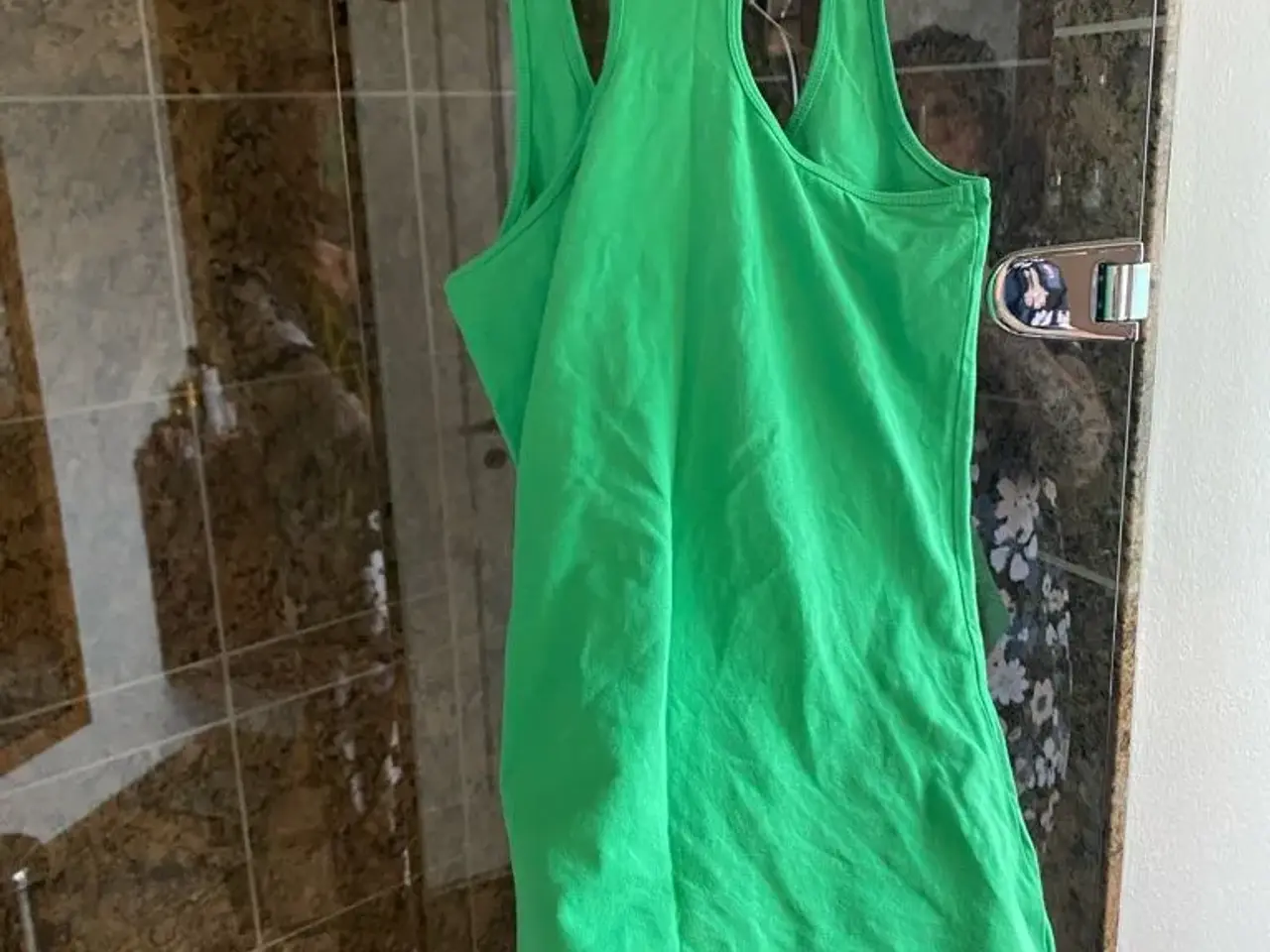 Billede 3 - Smart grøn bluse fra pieces str M