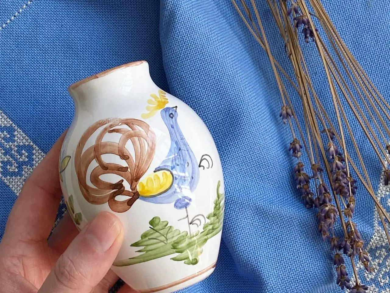 Billede 2 - Lille keramikvase m fugl og blomster