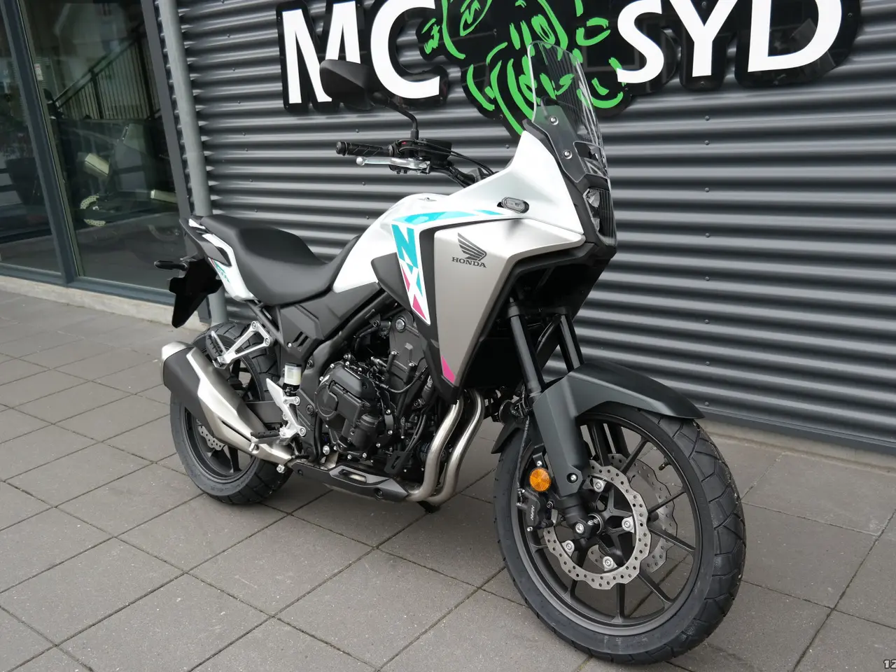 Billede 2 - Honda NX 500 E-Clutch MC-SYD BYTTER GERNE
