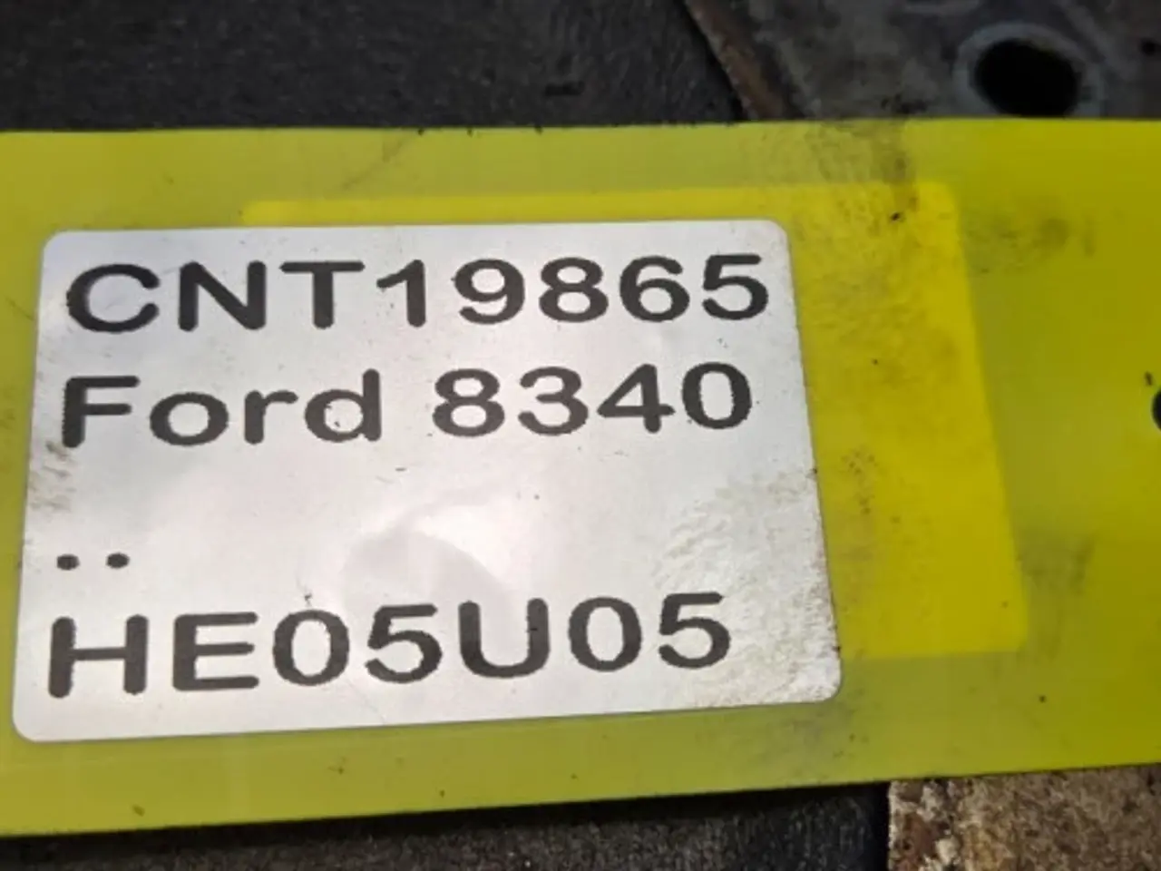 Billede 15 - Ford 8340 Lejedæksel F0NN7Z455A