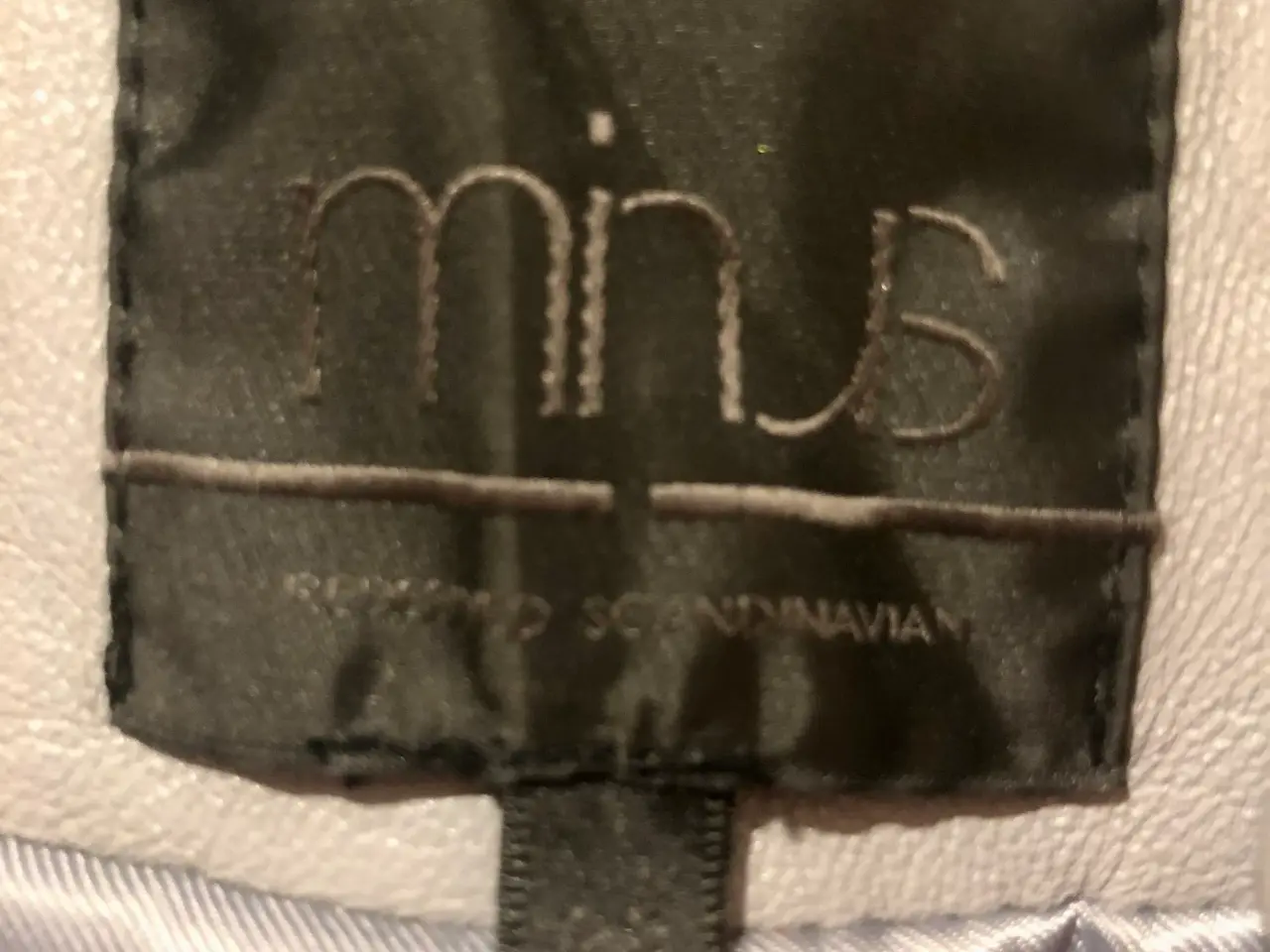 Billede 4 - Smuk pelsjakke fra Minus