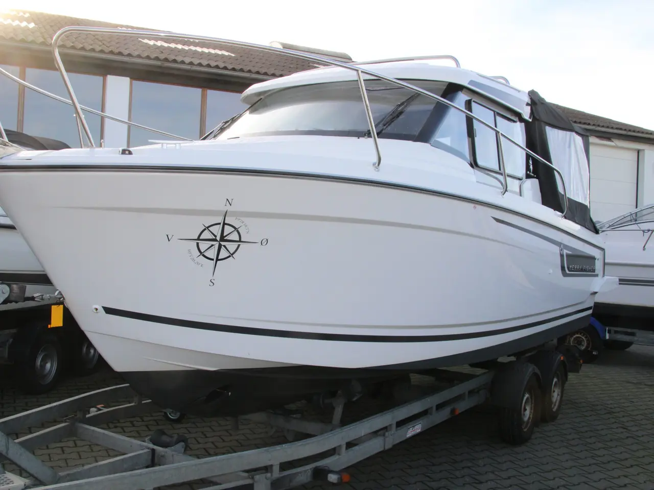 Billede 1 - Jeanneau 695 Cruiser Serie2