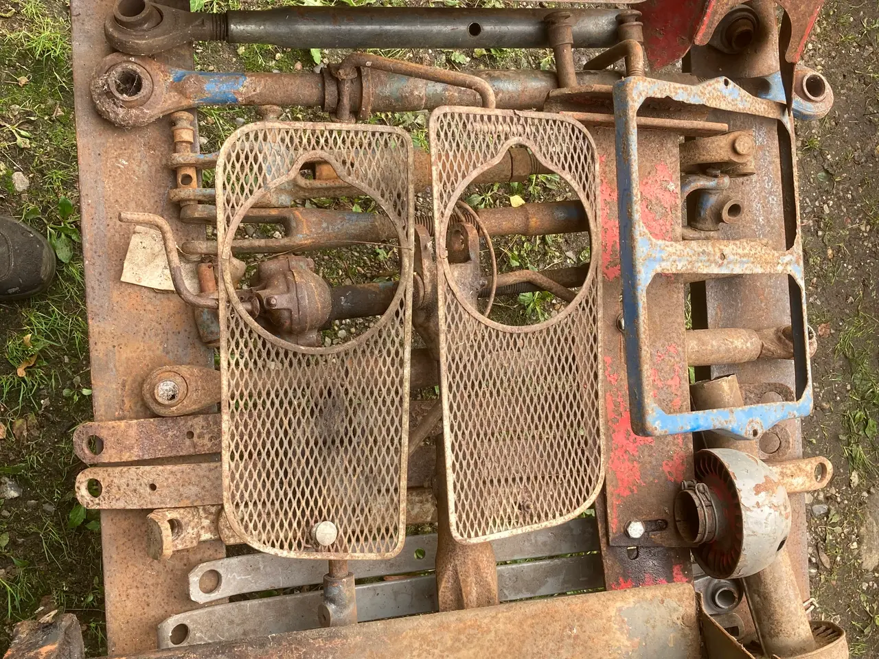 Billede 12 - Traktor. Dødsbo. veterandele
