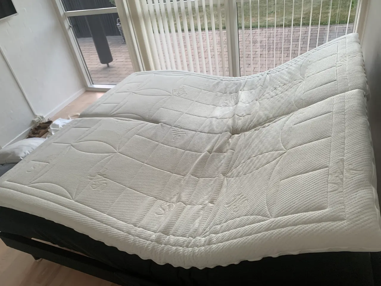 Billede 5 - Elevationsseng med massage 180 x 210 cm.