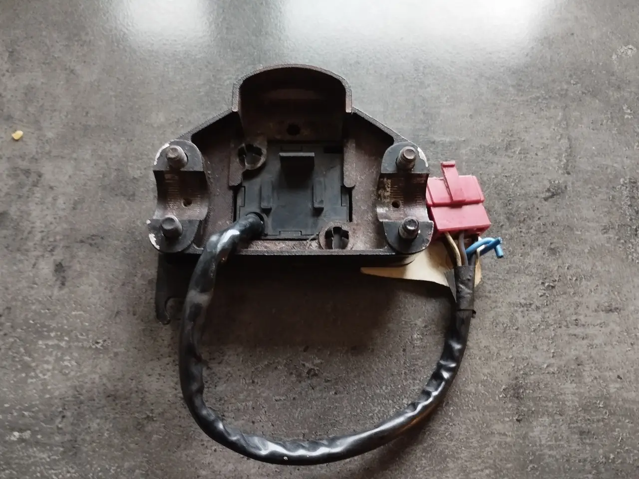 Billede 3 - Fuse box til Honda CB 650 ( sikringsholder) (50%)