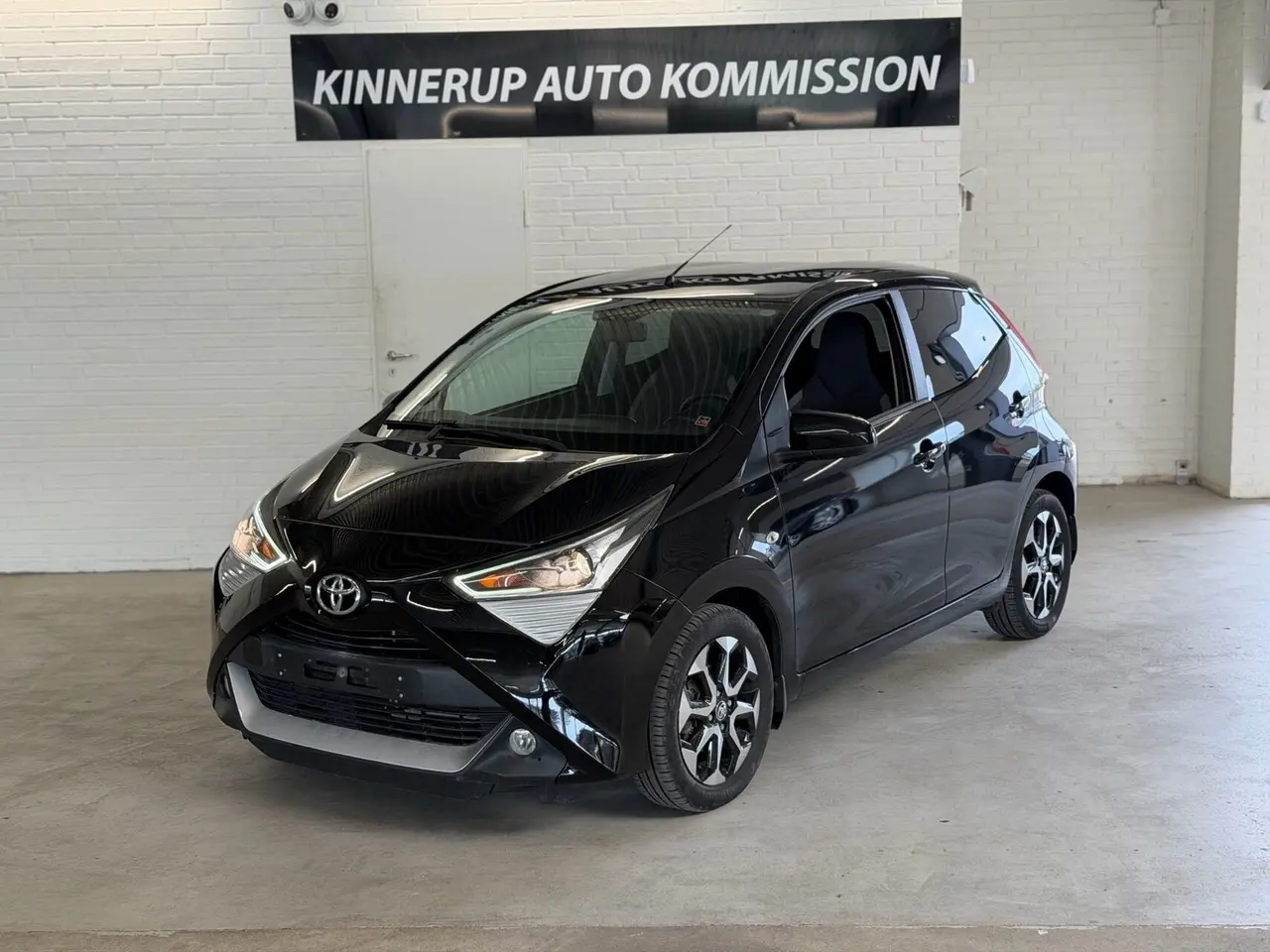 Billede 1 - Toyota Aygo 1,0 VVT-I X-Press 72HK 5d