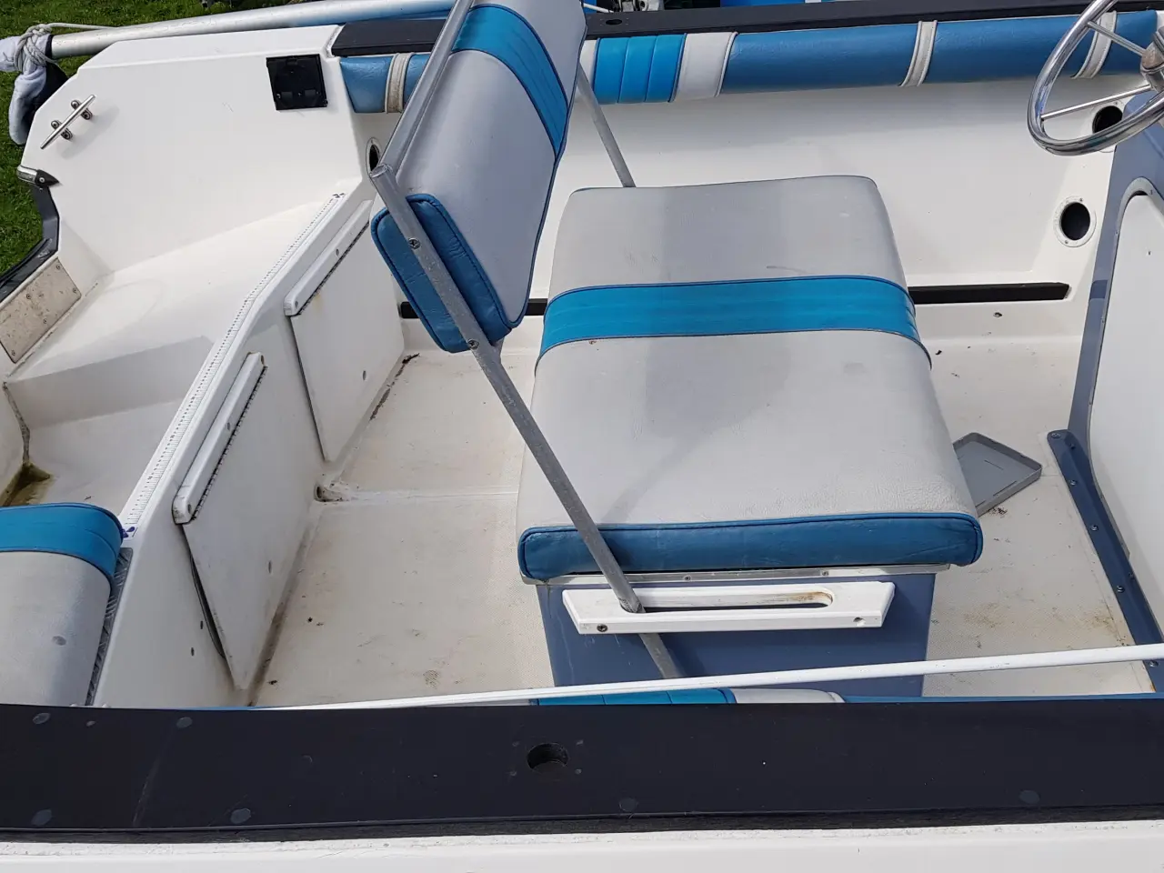 Billede 5 - styrepultbåd CAMPION 165 , 90 hk Mer -uden trailer