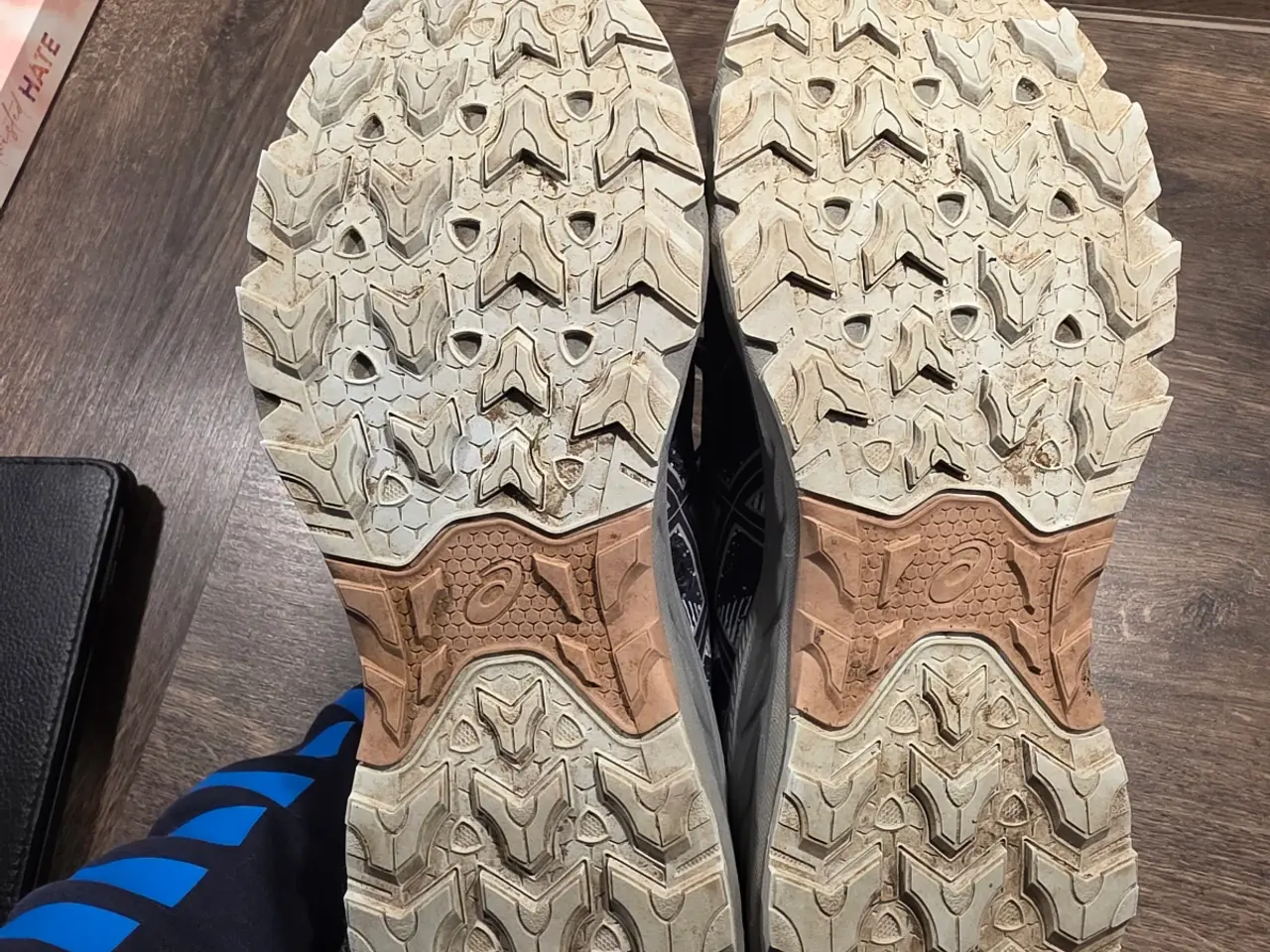 Billede 2 - Asics løbesko str 40 sælges