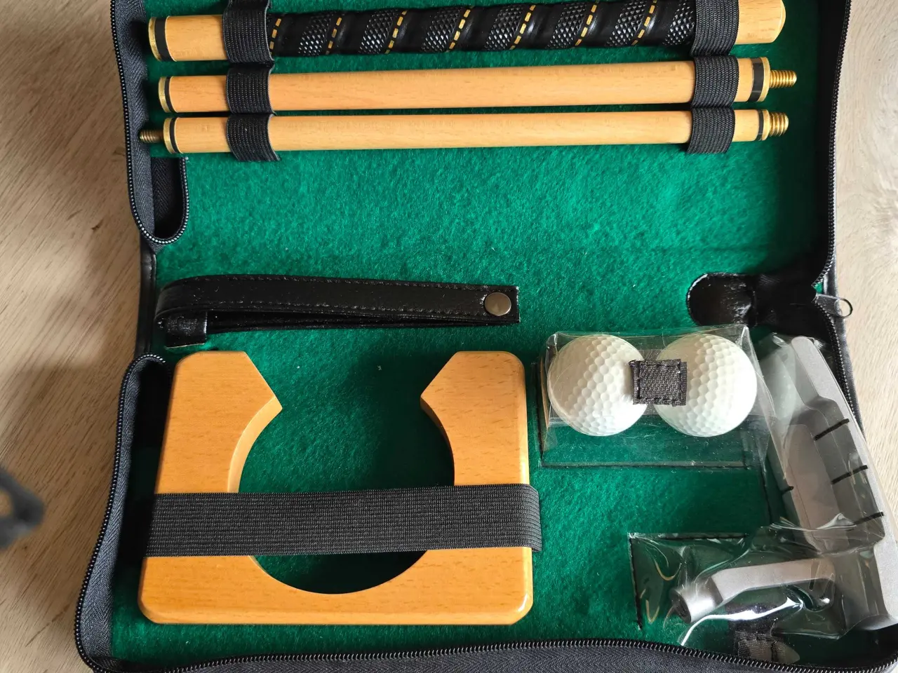 Billede 1 - Nyt golf puttersæt
