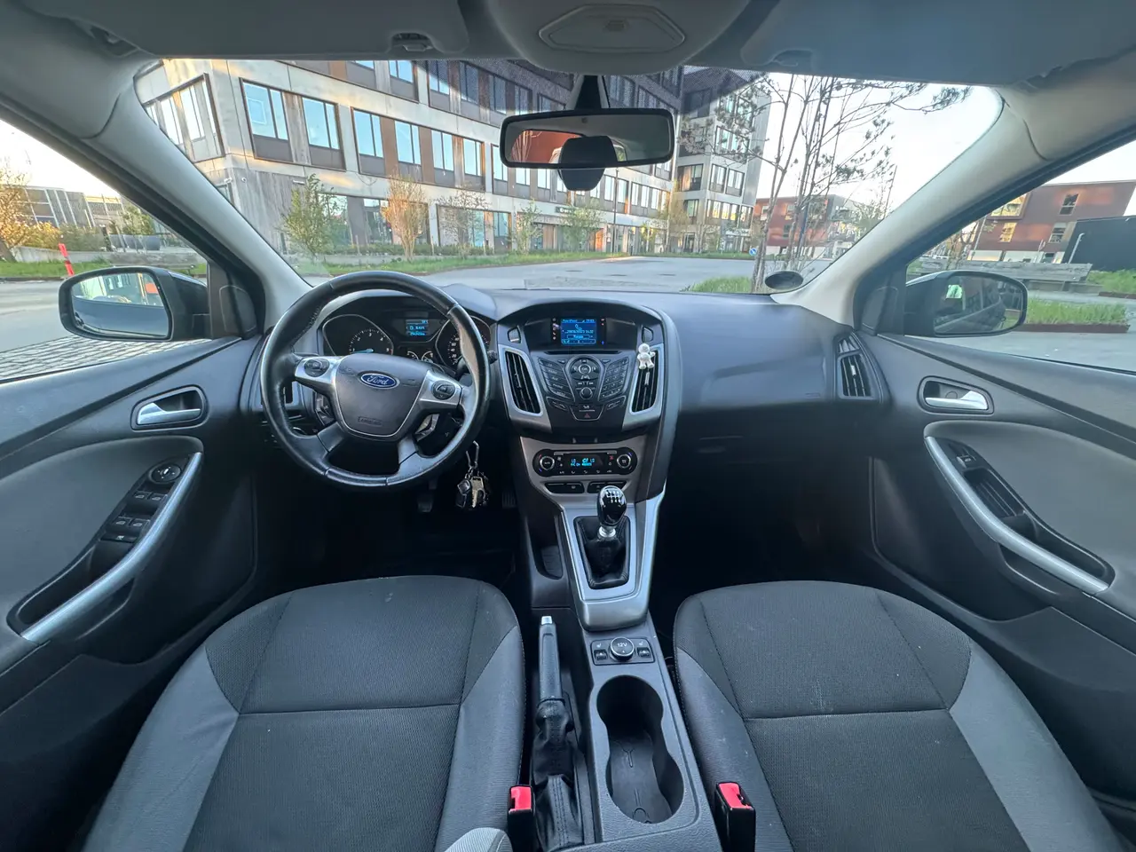 Billede 8 - Flot velholdt nysynet Ford focus 1.6tdci