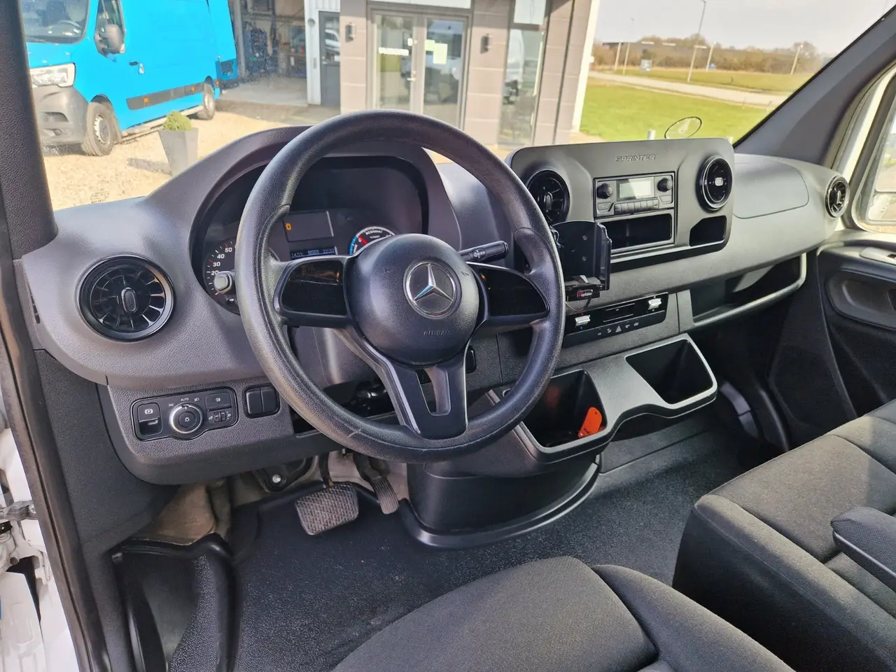 Billede 10 - Mercedes eSprinter 312 A2 Kassevogn 3p
